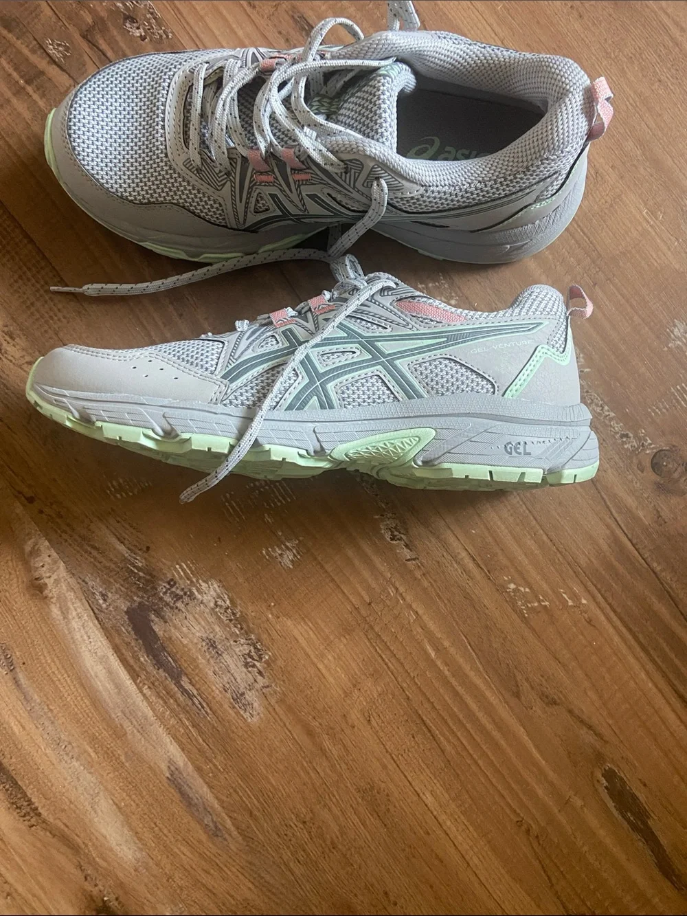 ASICS gel women’s sneakers
